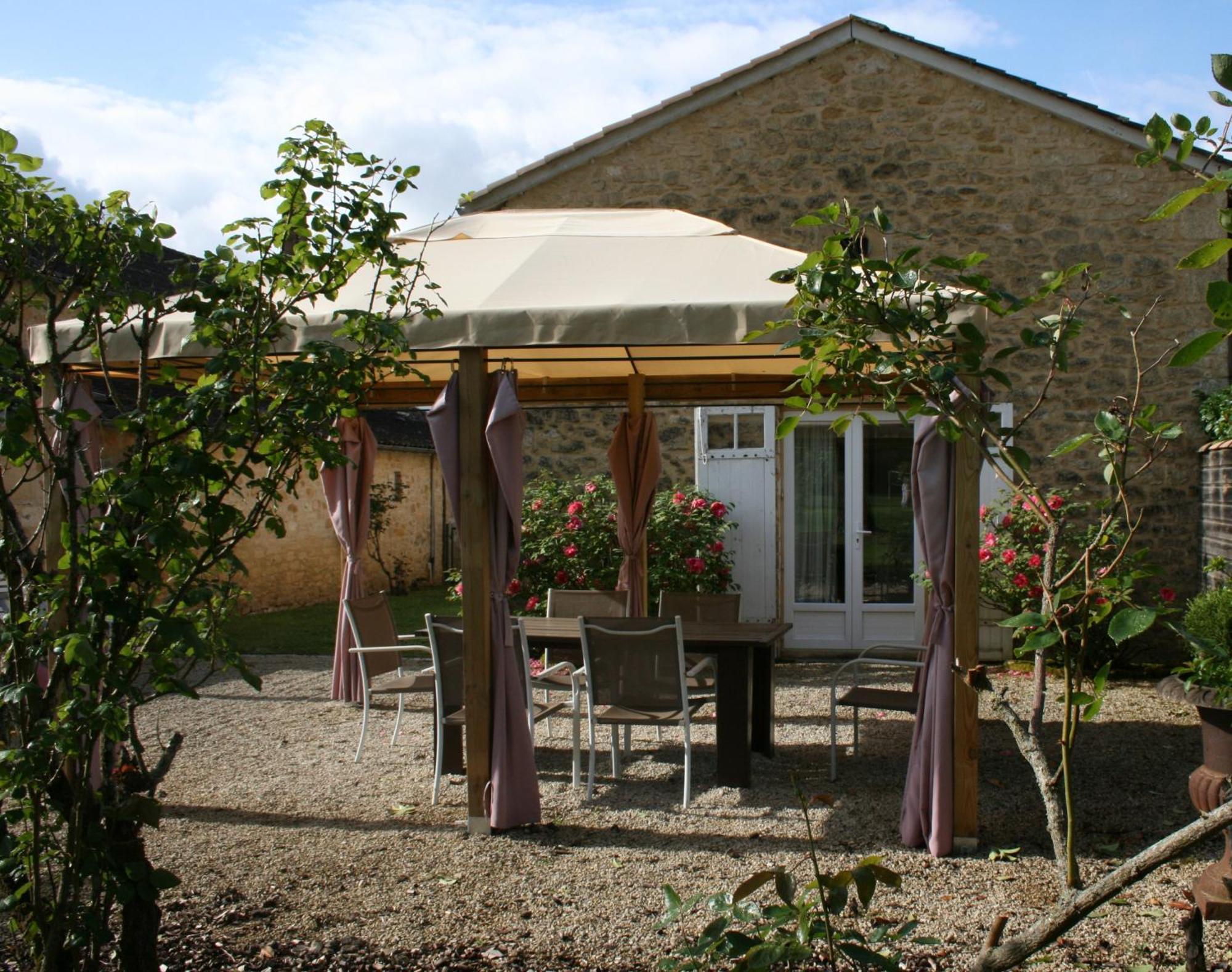 Domaine Des Hirondelles Villa Saint-Vincent-de-Cosse Eksteriør billede